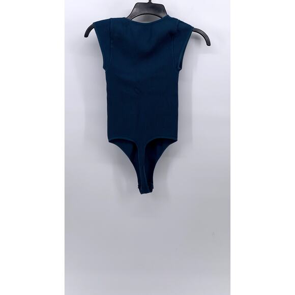 FREE PEOPLE INTIMATELY Women's Blue Ribbed V-Neck Cap Sleeve Bodysuit SZ XS/S - Picture 2 of 11